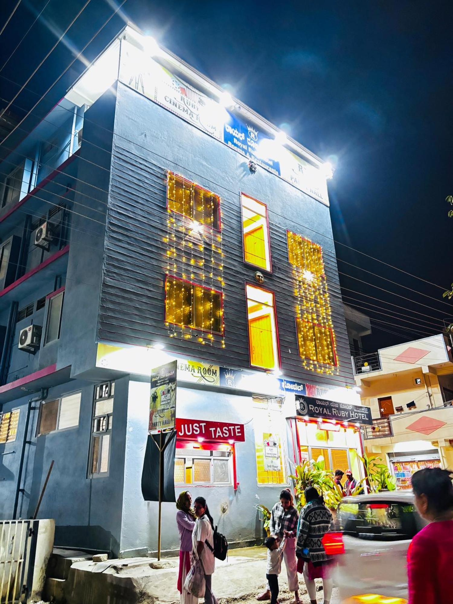 Hotel New Royal Ruby - Electronic City Phase 1 Kammasandra Luaran gambar